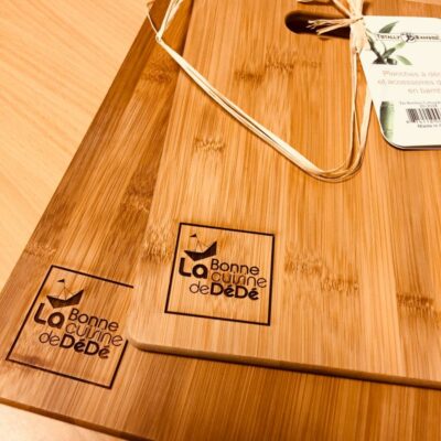 planche de découpe en bambou personnalisée - Bambou 7mm avec gravure Laser selon tracé vectorisé
