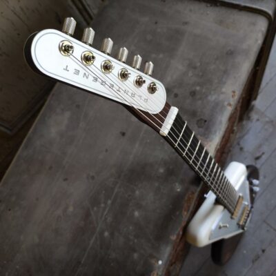 Guitare plantegenet