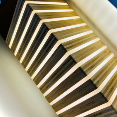 lampe bois et plexi