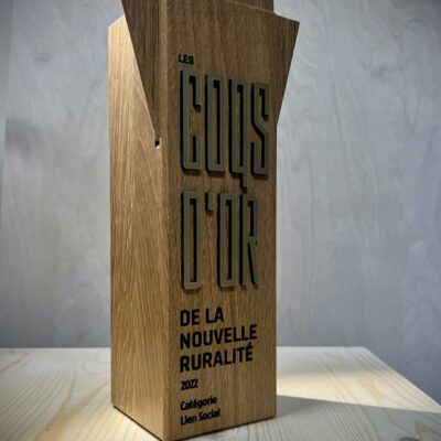 trophée chêne massif